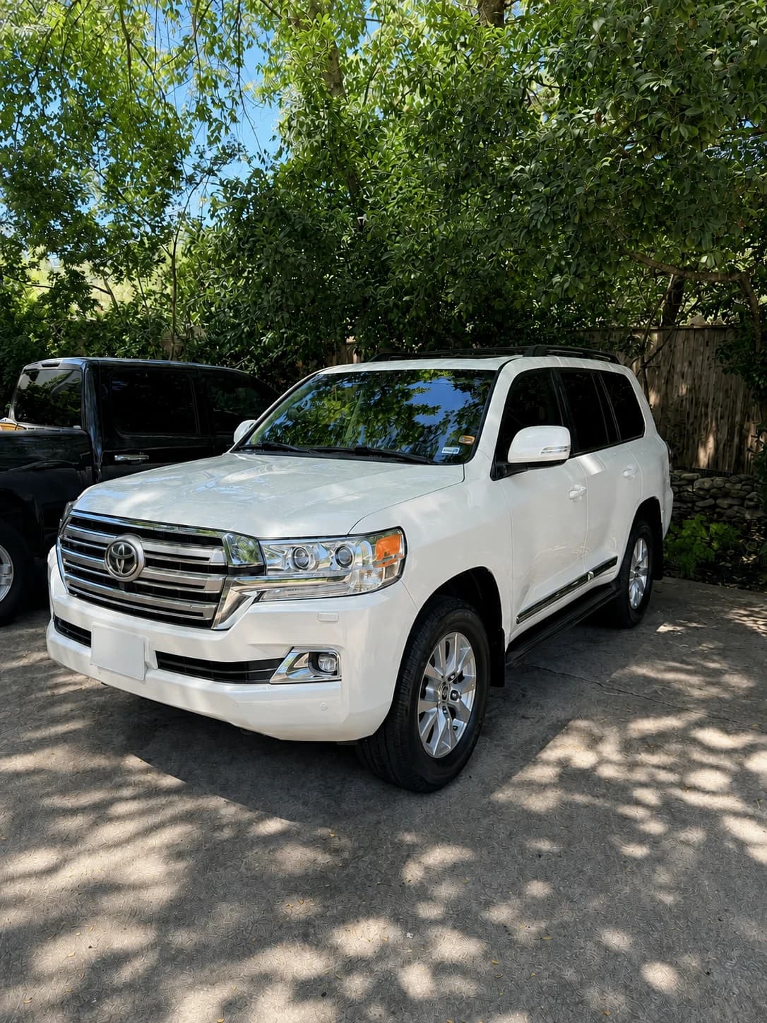 White Toyota Land Cruiser after ceramic coating